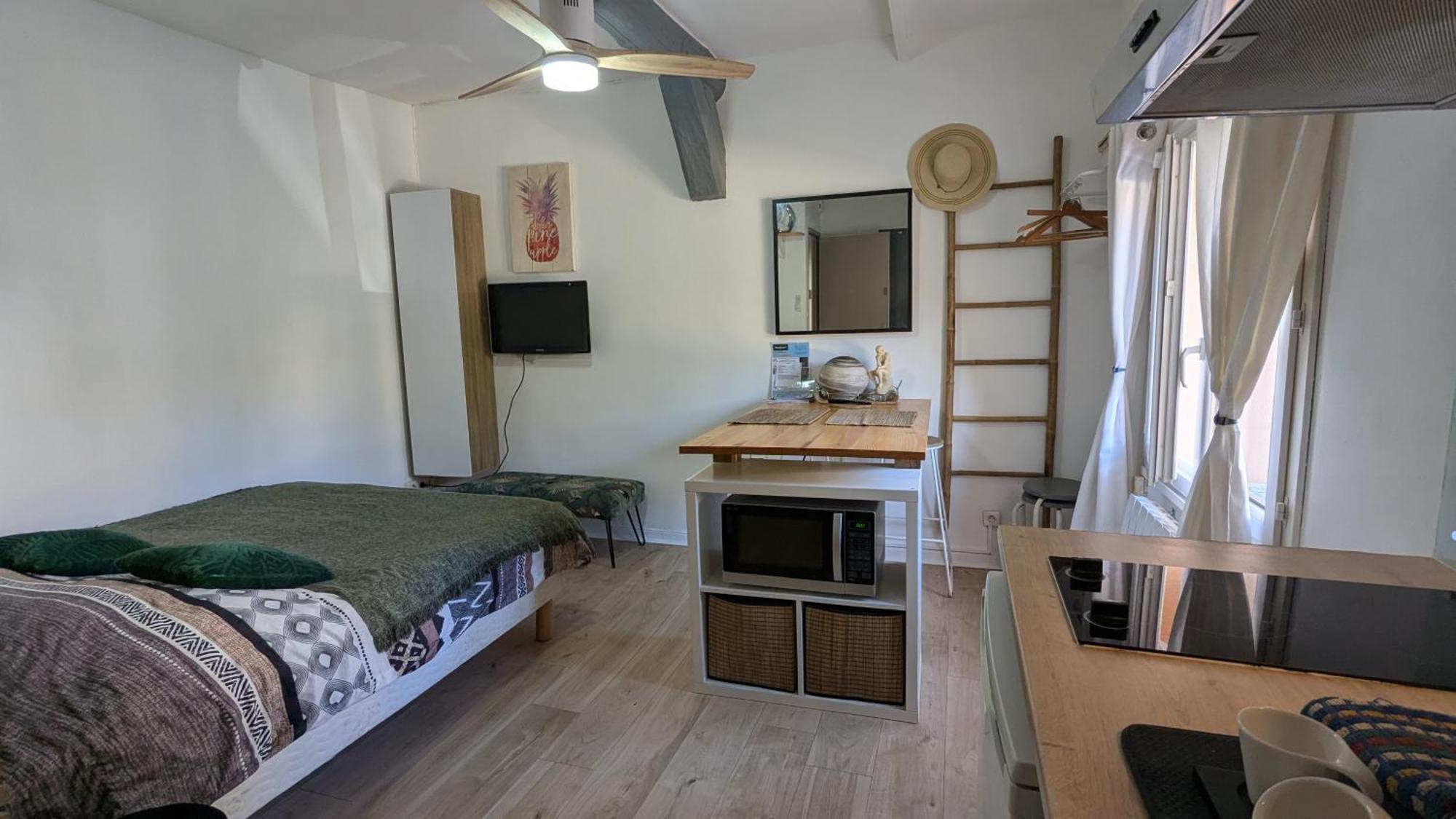 Studio Avec Parking Tout A Pied Et Calme Bandol Exteriör bild